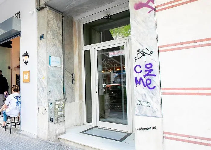 Happy Colors 2 Downtown, Near Ag,sophia Apartament